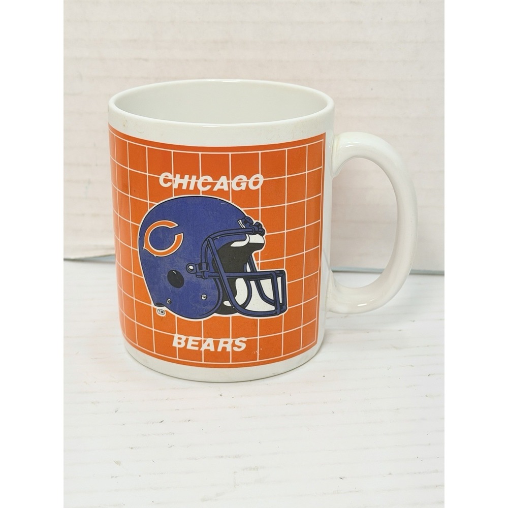 Vintage Chicago Bears Helmet Coffee Mug NFL Papel Orange Grid Cup